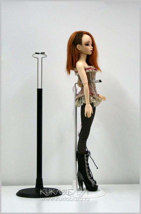 Подставка для куклы 45 см белая