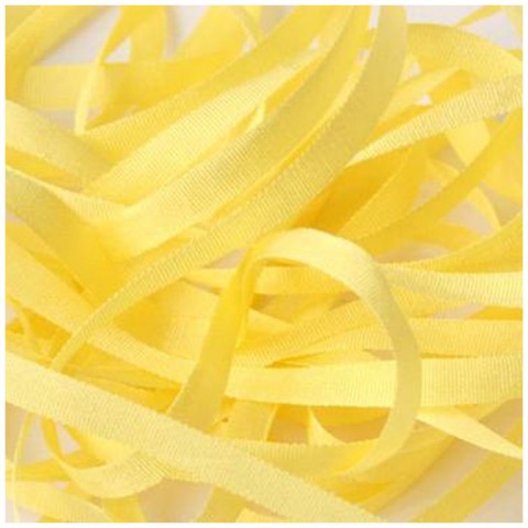Лента шелковая, ширина 4мм, цвет светло-желтый