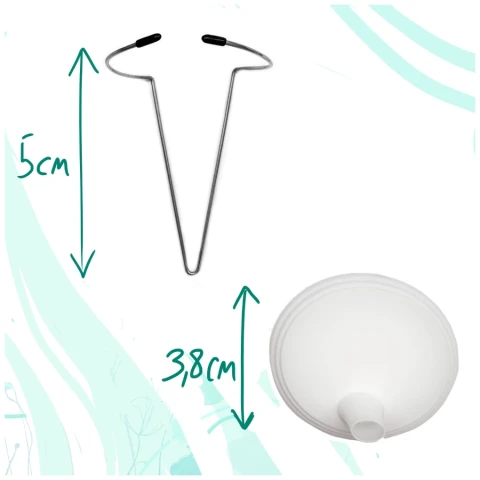 Подставка для куклы 20 см белая