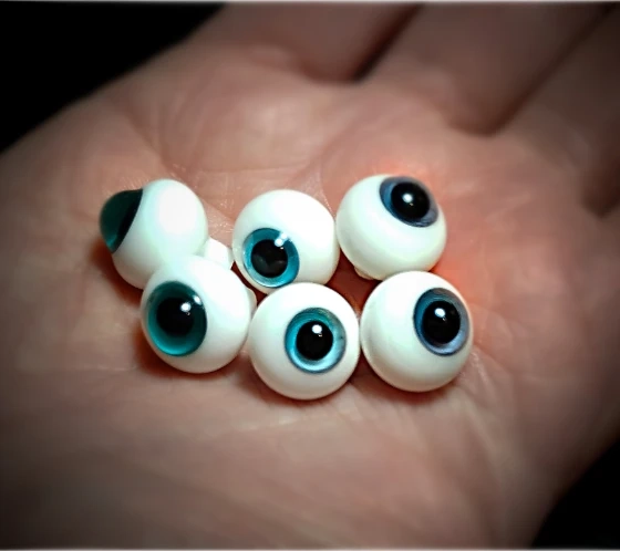 Стеклянные глаза для кукол